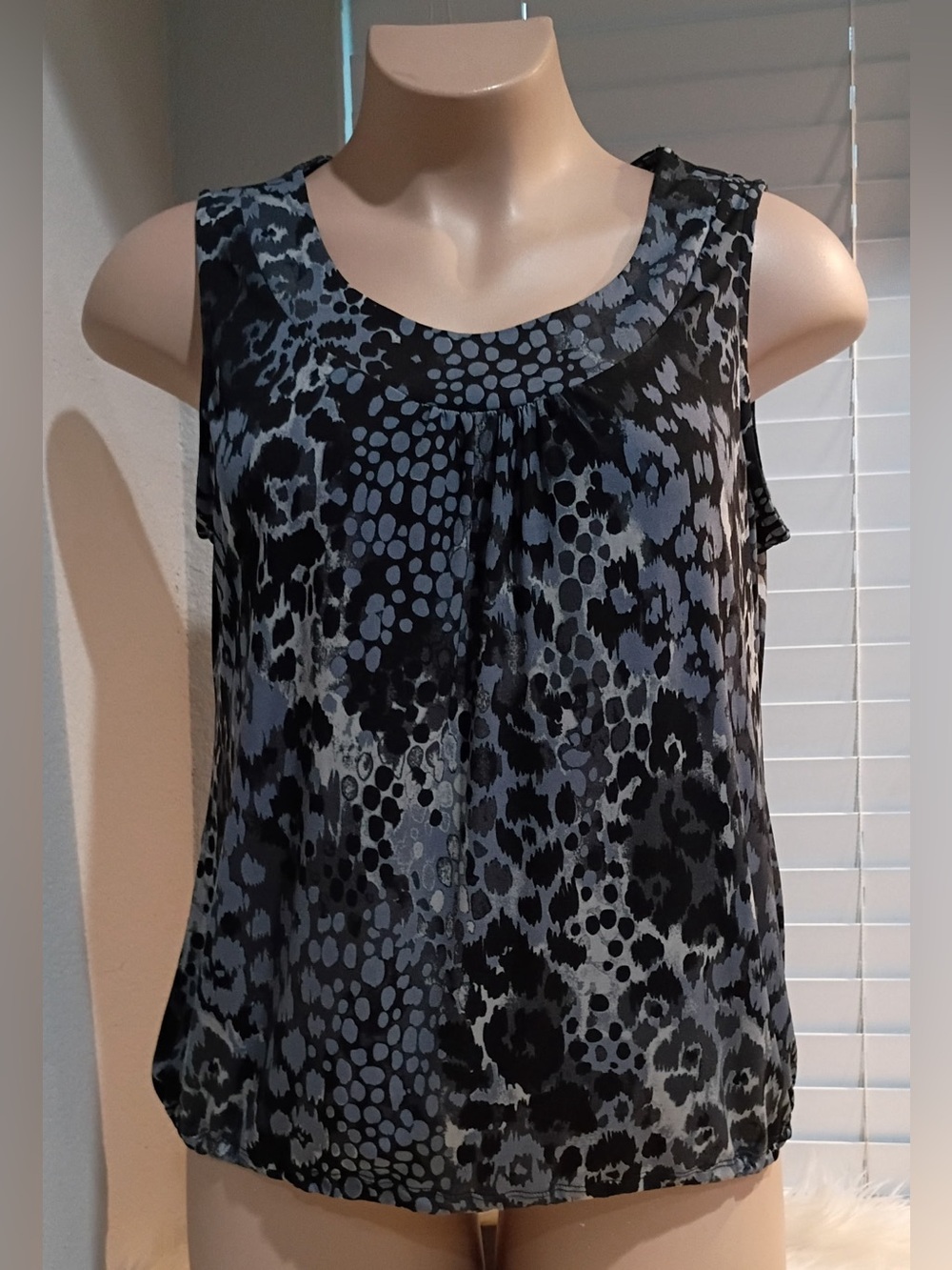 JMS Women’s 1X Sleeveless Top